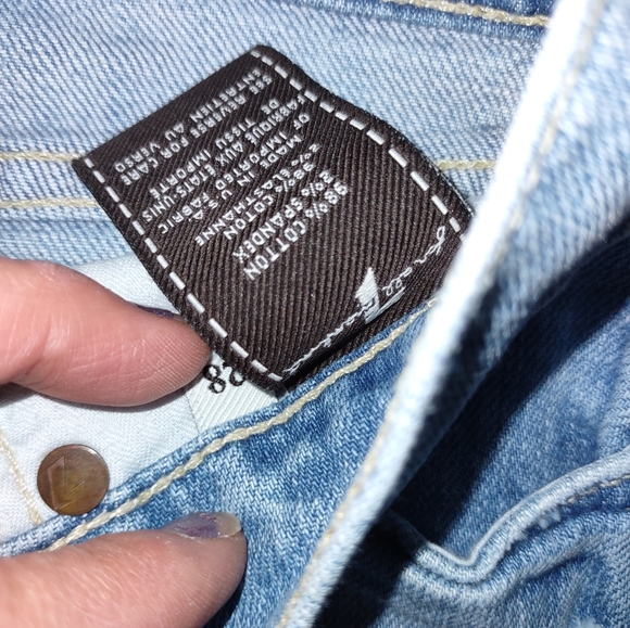 7 for all mankind destroyed festival shorts - Picture 2 of 3